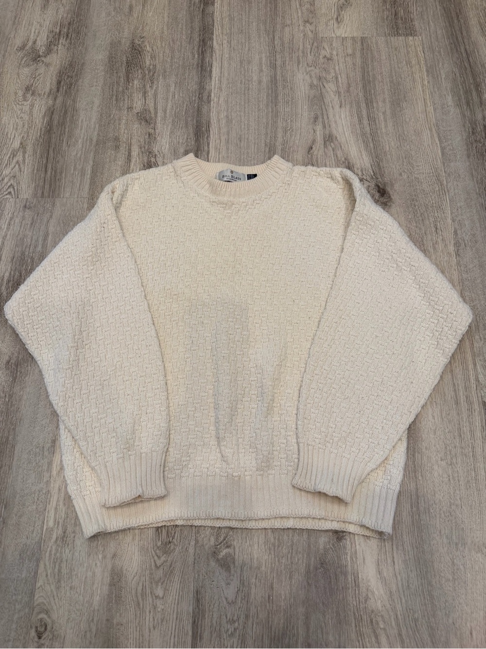 Bill Blass Menswear Medium Cream Textured Knit Crewneck Sweater
